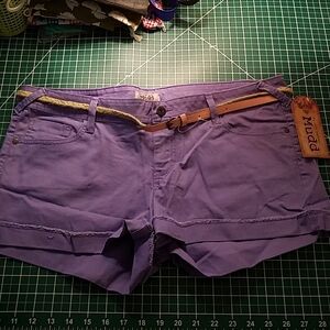 Mudd Rolled Cuff Short Purple Size 17 w Belt
